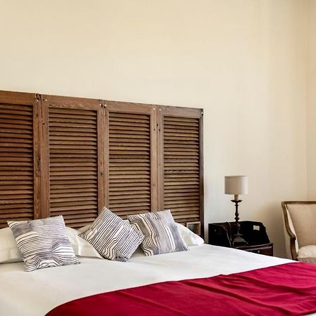 Le Vecchie Persiane - Bed & Breakfast Діано-д'Альба Екстер'єр фото